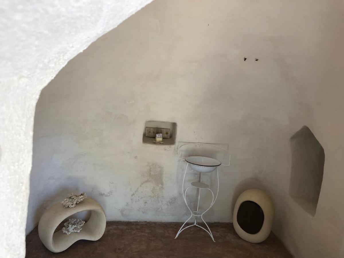 Trullo Mareposa Bed & Breakfast Санникола Екстериор снимка